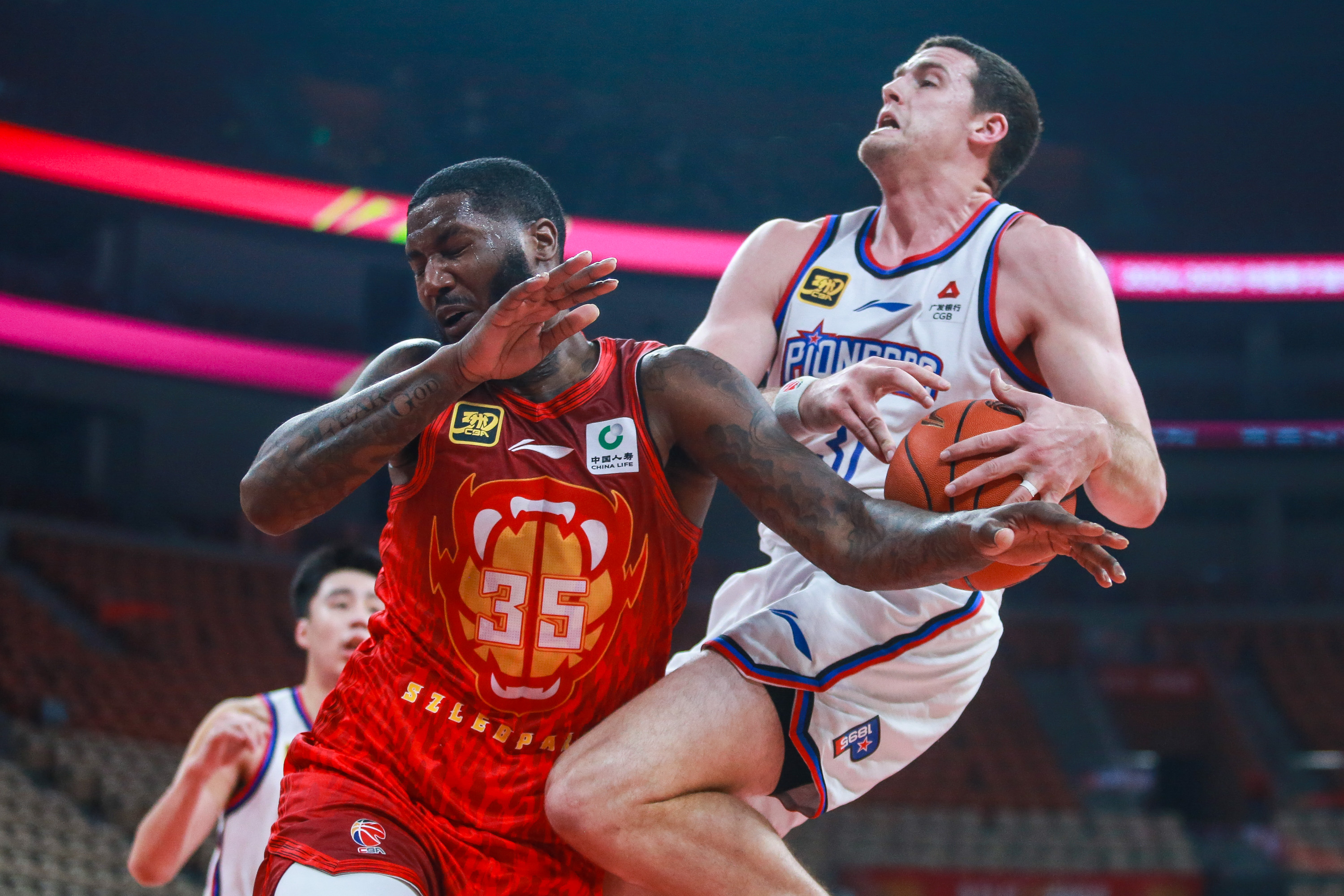 开云app-关于风云突变尤文图斯清晨强势反弹深圳男篮围绕欧联造点机会，连对手都承认：波特兰开拓者赛后防线松动的信息